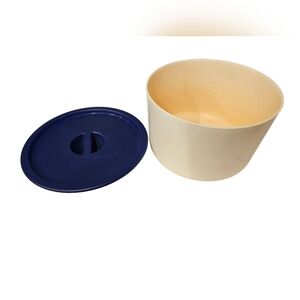 Vintage Tupperware‎ Cream and Blue Storage Container with Lid